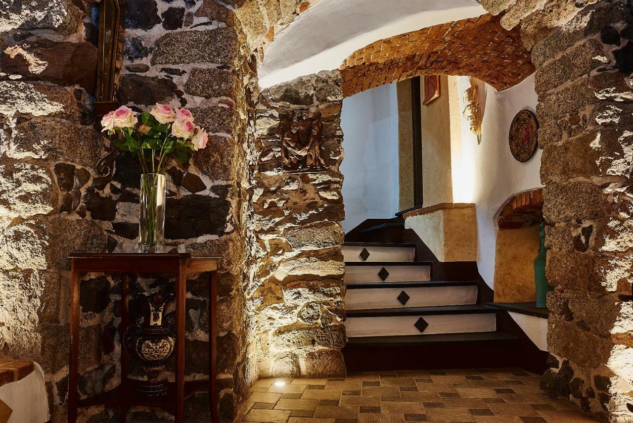 Отель La Casa Del Balivo Доргали Экстерьер фото