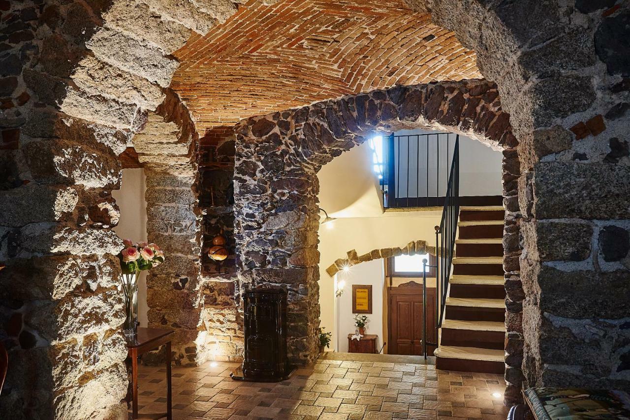 Отель La Casa Del Balivo Доргали Экстерьер фото